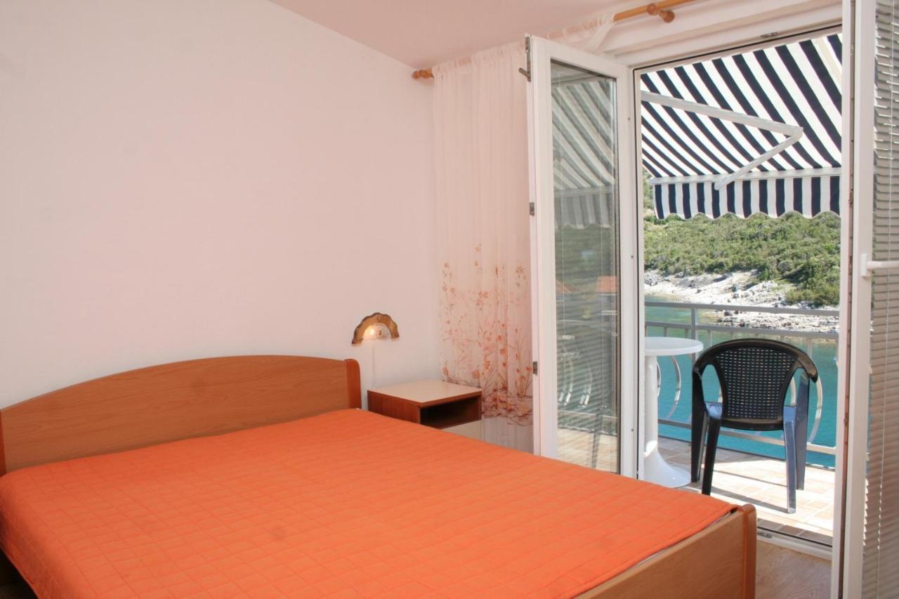 Apartment Zarace - Gdinj 4598A Ngoại thất bức ảnh